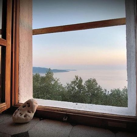 Ustrine View Villa Exteriör bild