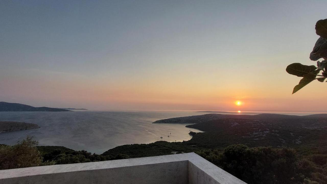 Ustrine View Villa Exteriör bild